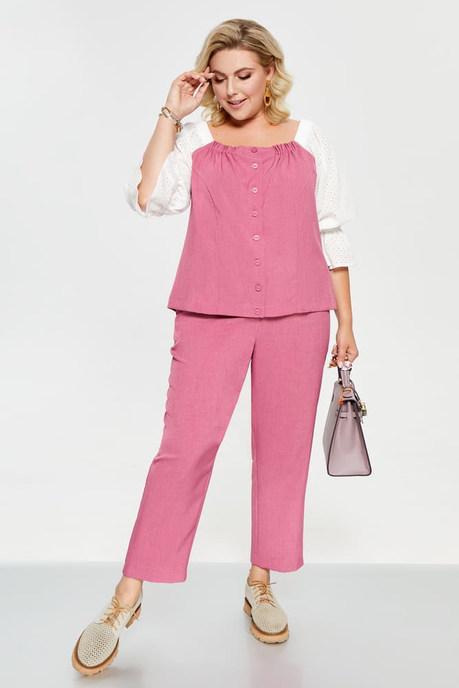 Комплект из брюк и блузы с рукавами из шитья, розовый