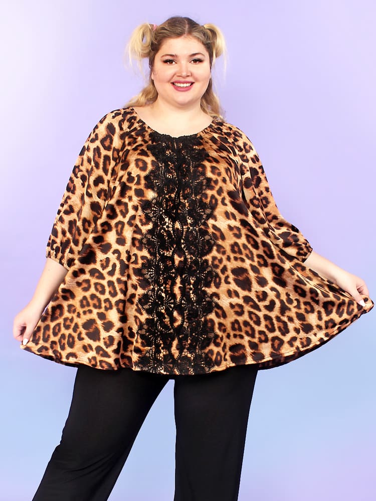 Расклешенная блузка с плотным кружевом, леопард