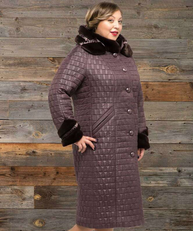 Стеганое зимнее пальто с эко-мехом, темно-лиловый