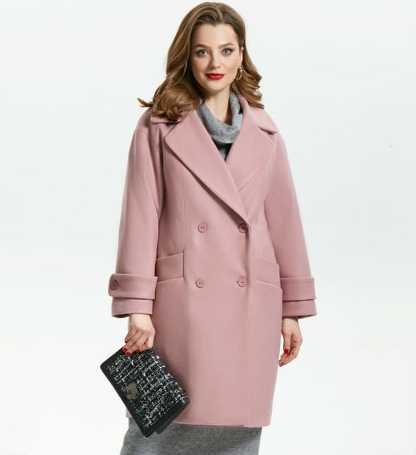 Двубортное утепленное пальто, розовое
