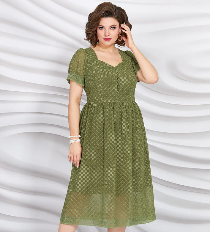 Шифоновое приталенное платье с коротким рукавом, зеленое