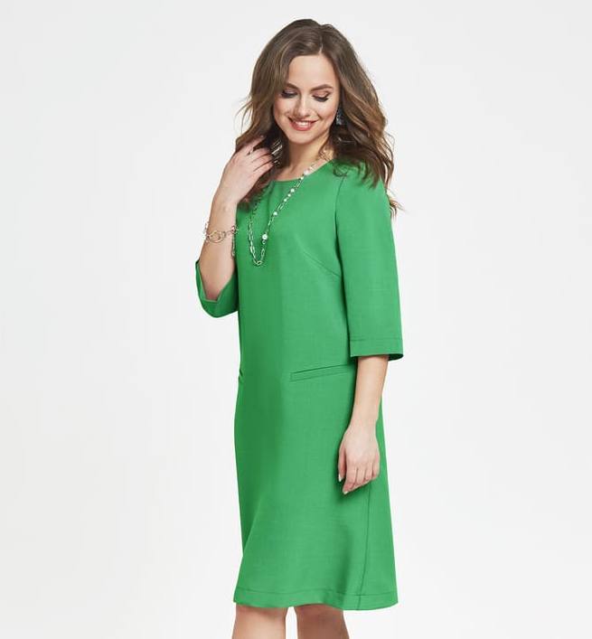 Прямое платье с карманами и украшением, зеленое