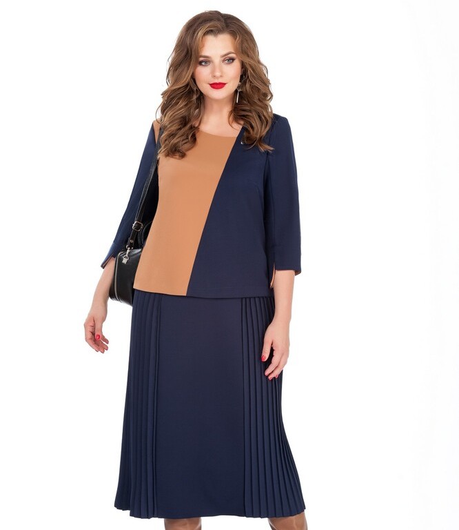 Комплект из прямой юбки и двухцветной блузы с поясом, темно-синий