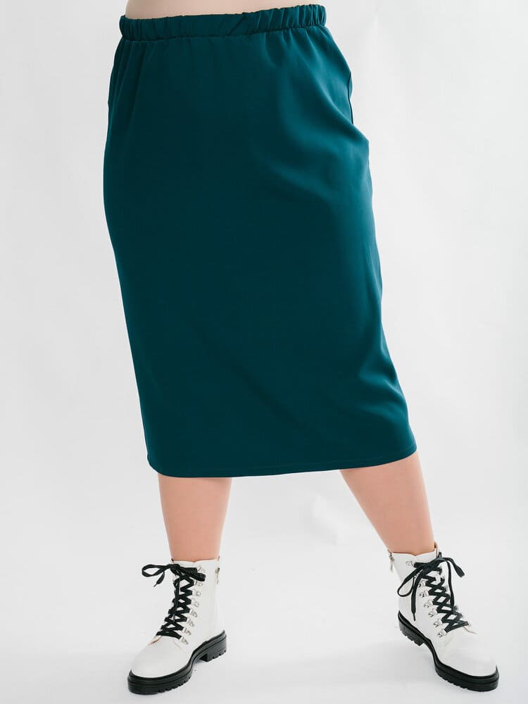 Зауженная юбка с поясом на резинке и шлицей, зеленая