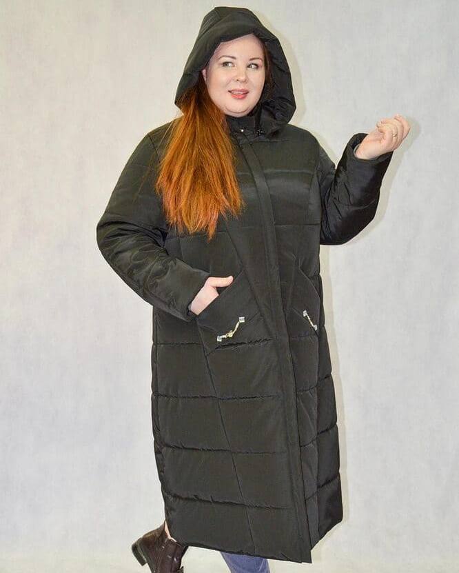 Длинное пальто с украшением на кармане, черное