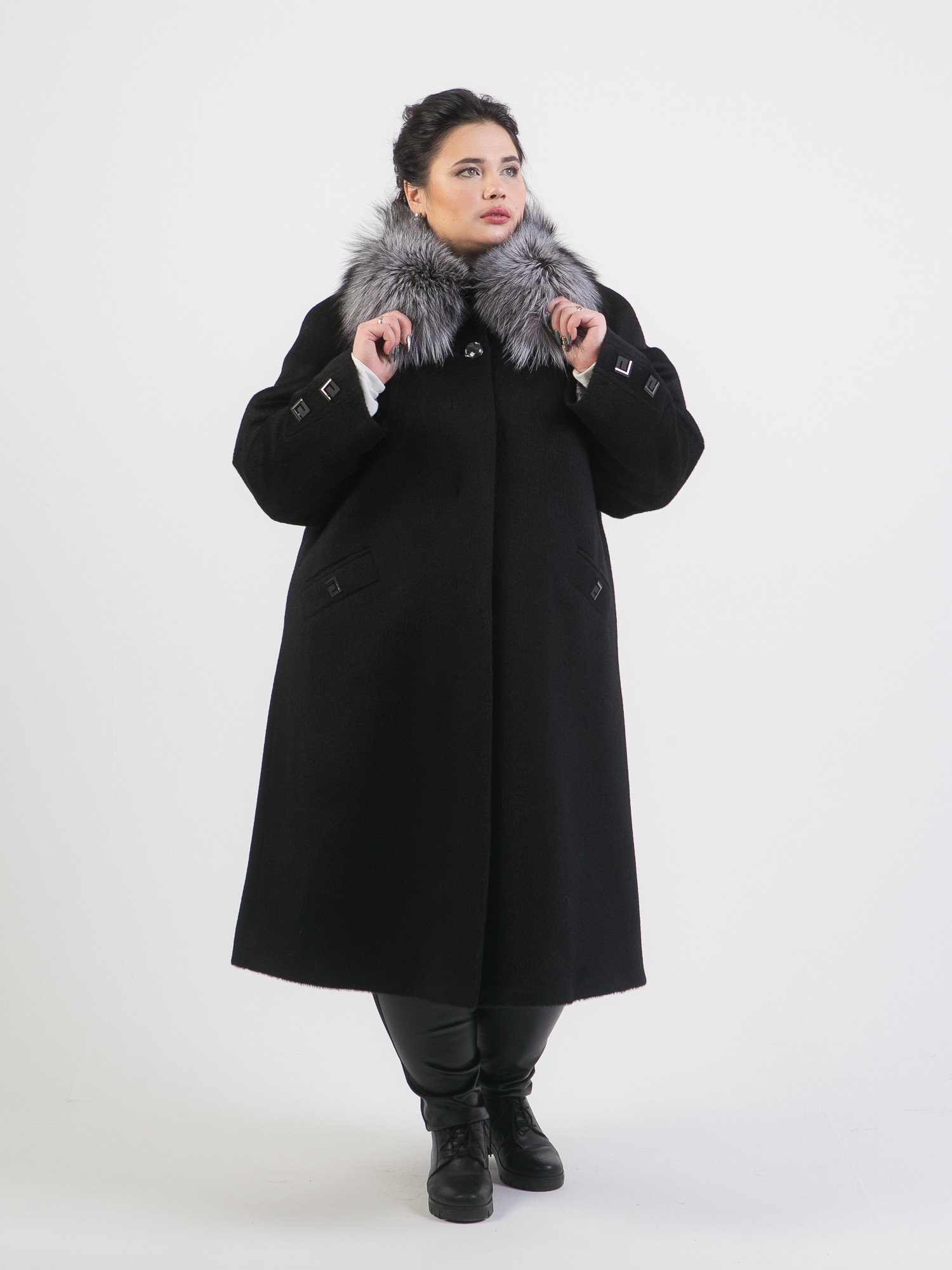 Зимнее ворсовое пальто из Альпаки с воротником из чернобурки, черное