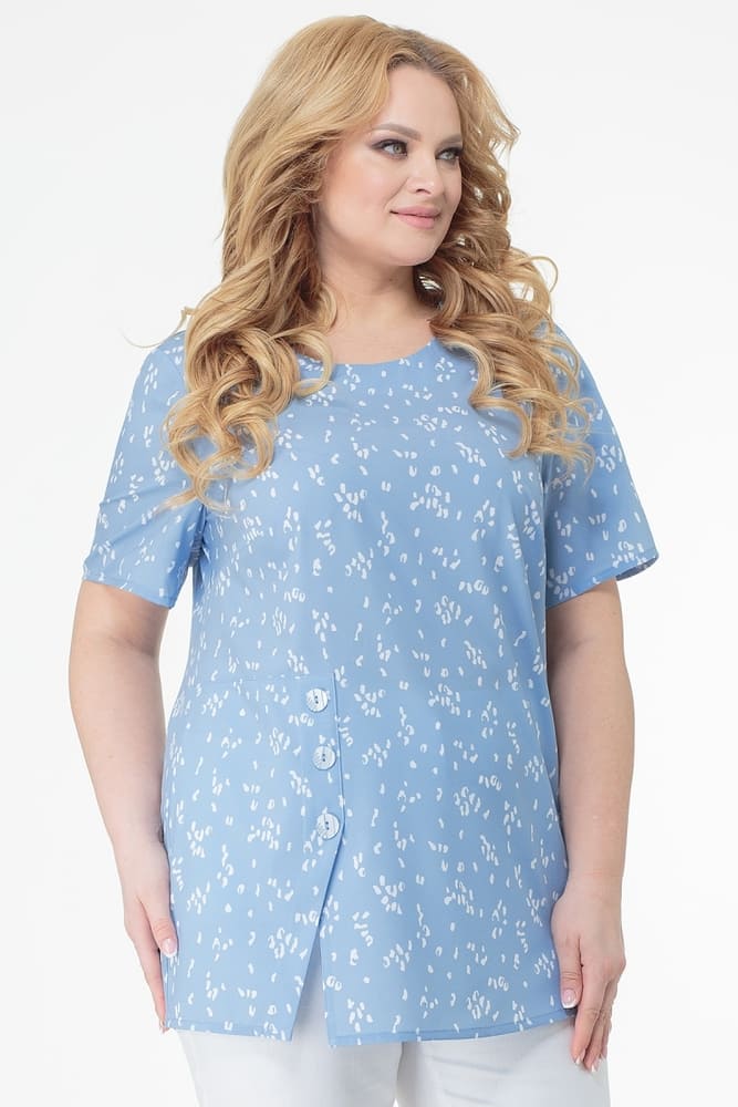 Практичная блузка с декоративными пуговицами, голубая