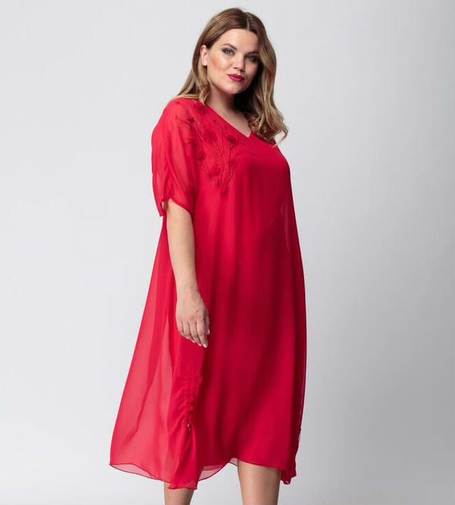 Шифоновое платье с вышивкой на подкладке, красное