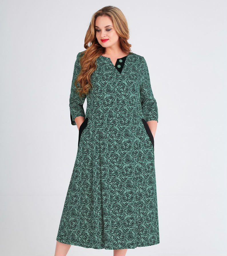 Длинное платье с карманами и декором, зеленое