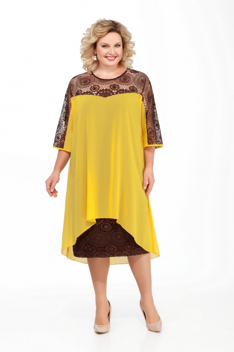 Желтое платье с коричневым кружевом
