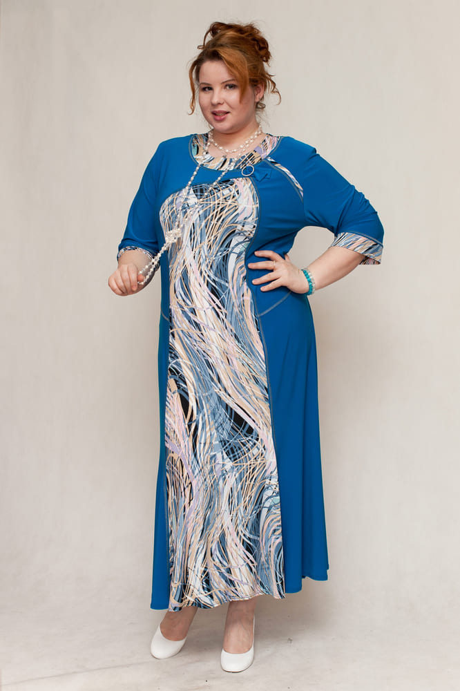 Длинное платье из трикотажного масла, синее