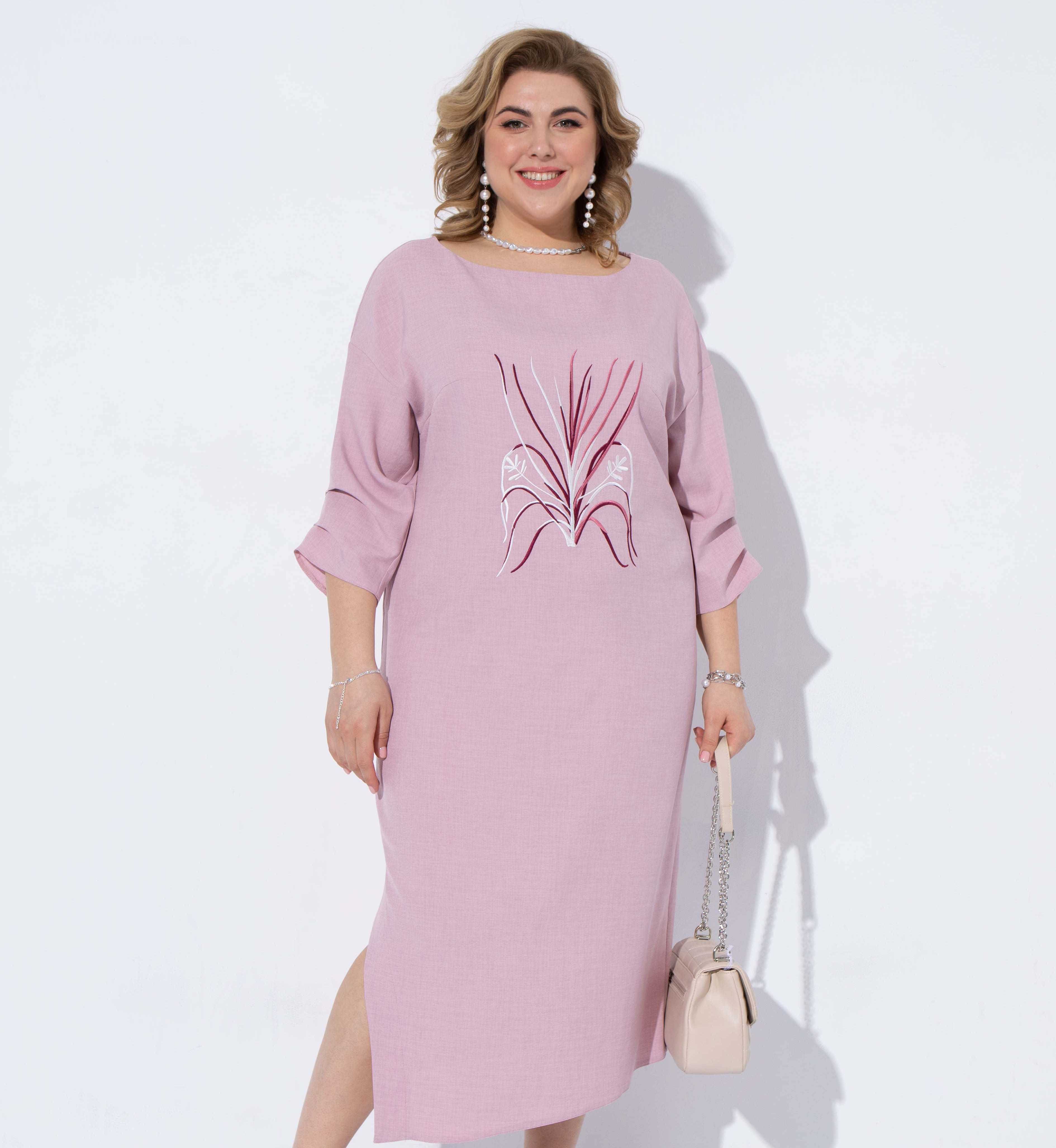 Платье с драпировкой на рукавах и вышивкой, розовое