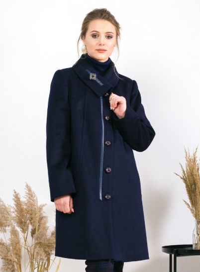Свободное пальто с асимметричным воротником и декором, синее