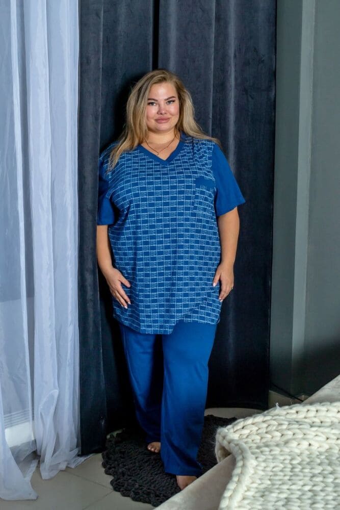 Пижама из брюк и футболки с рисунком, синяя