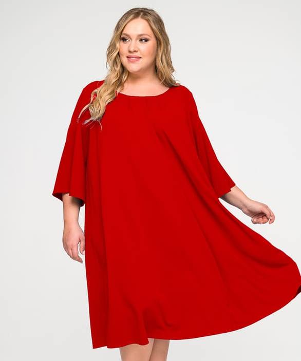 Свободное платье со складками у горловины, красное