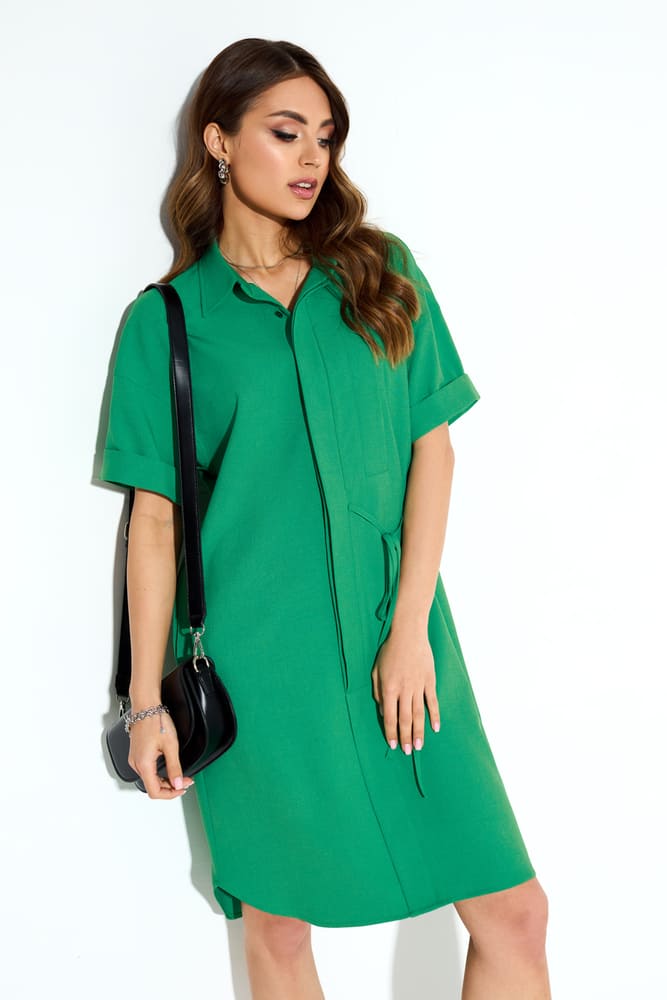 Платье в спортивном стиле с коротким рукавом, зеленое