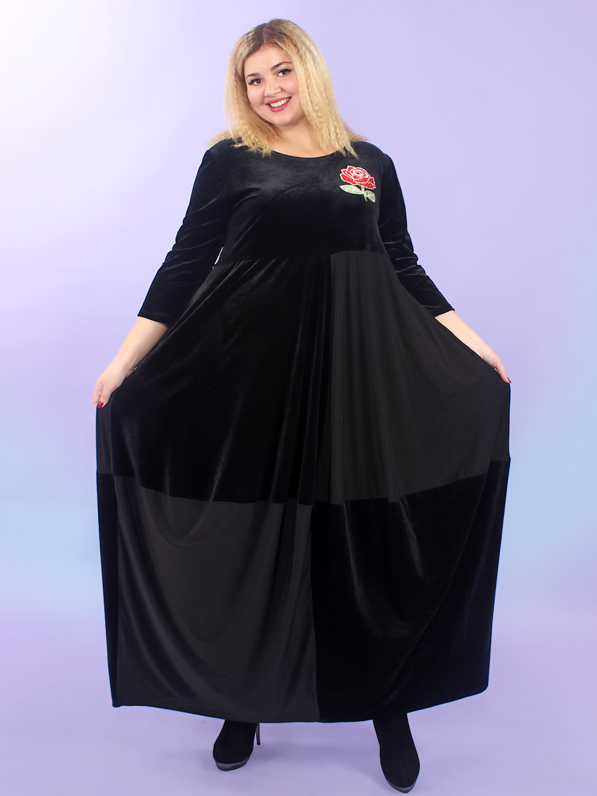 Комбинированное платье с завышенной талией и аппликацией, черное