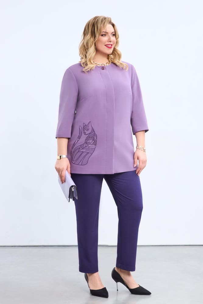 Комплект из брюк и жакета с вышивкой, фиолетовый