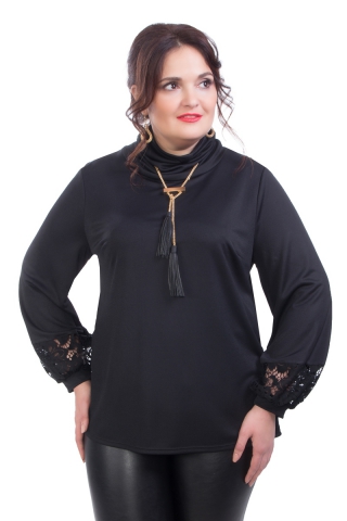 Трикотажная блузка с воротником «хомут», черная
