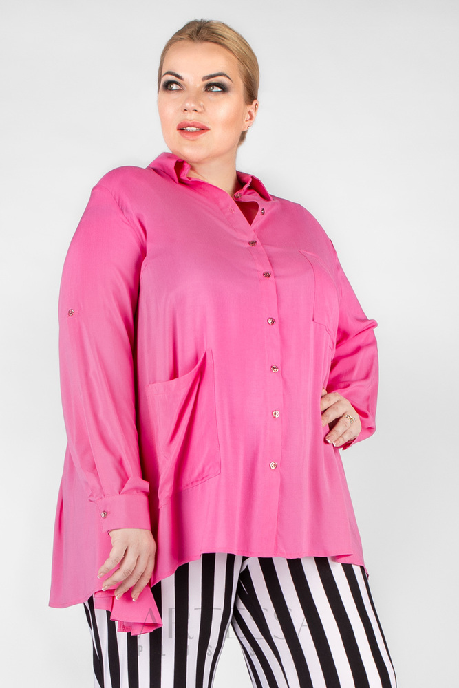 Расклешенная блузка с воротником-стойкой и карманами, розовая