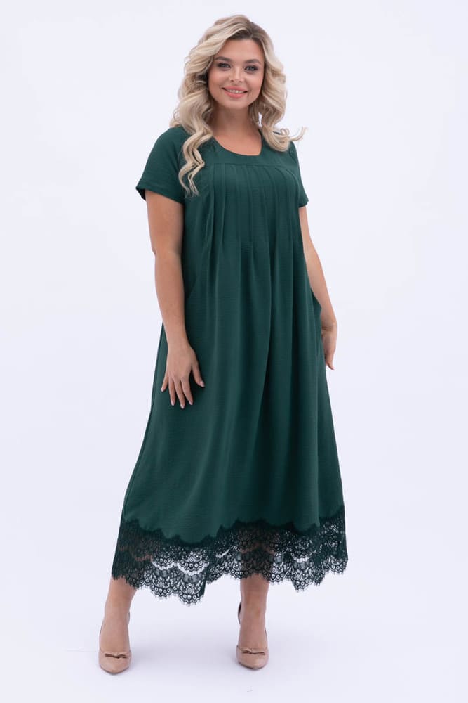 Длинное платье с кружевом по низу, зеленое
