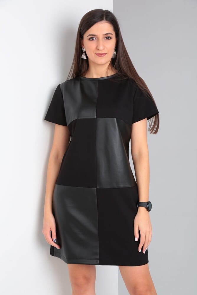 Короткое комбинированное платье, черное