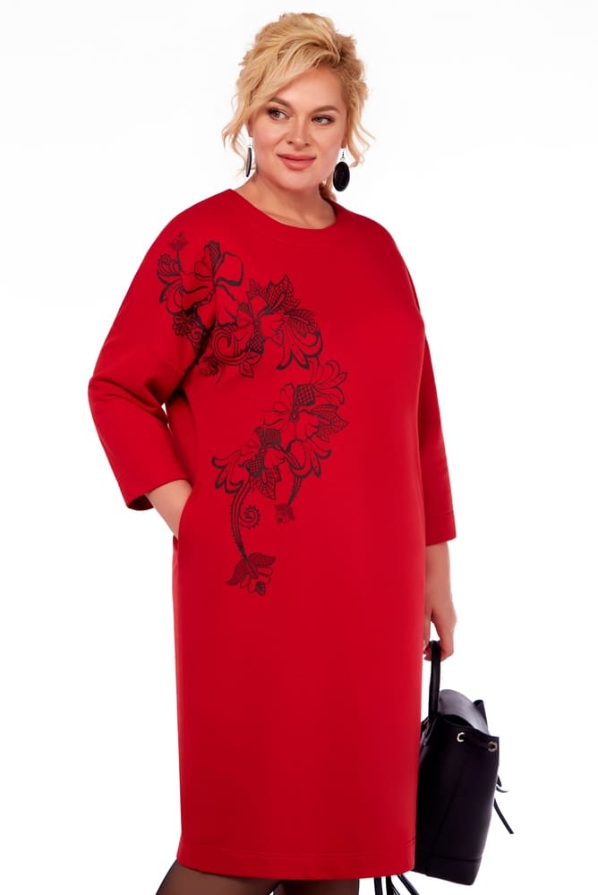 Прямое трикотажное платье с дизайнерской печатью, красное