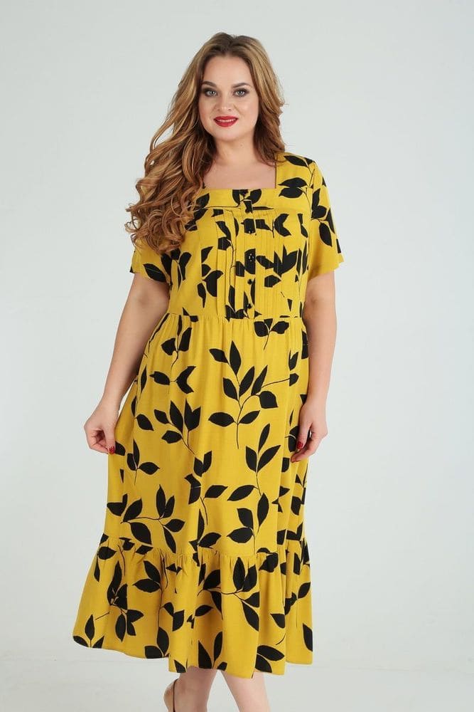 Легкое длинное платье с декоративными складками, желтое
