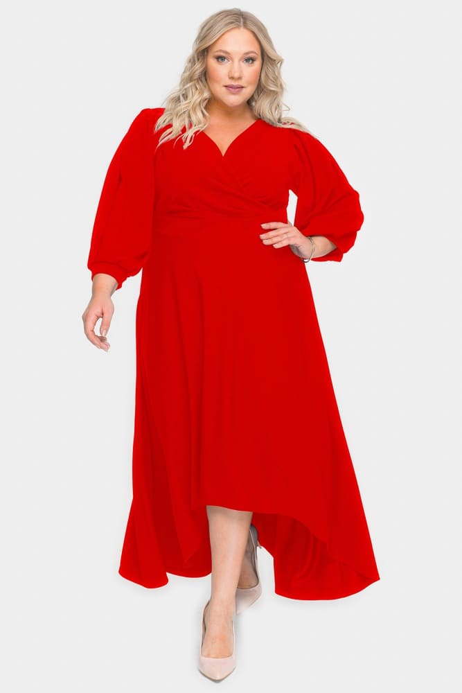 Длинное платье с асимметричным низом и драпировкой, красное