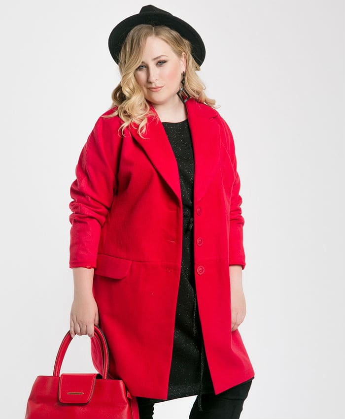 Приталенное пальто с английским воротником, красное