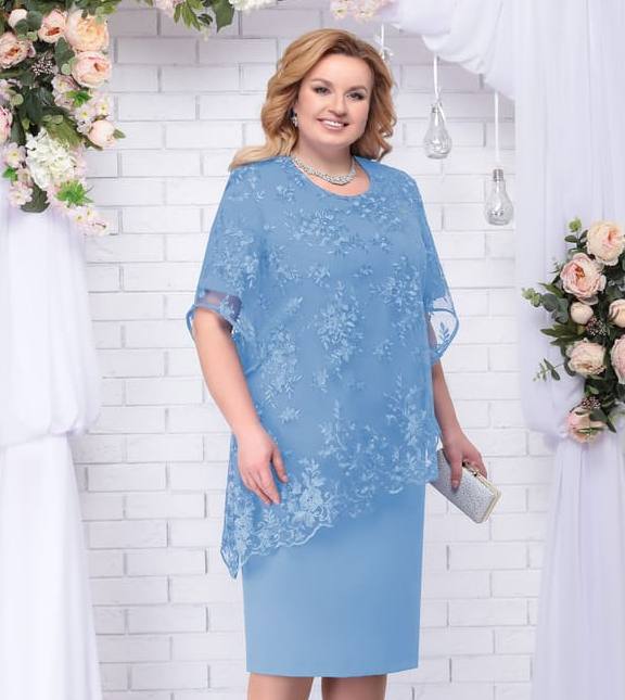 Комплект из платья и воздушной гипюровой блузки, голубой