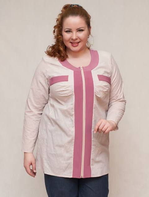 Легкая блузка с розовой отделкой, белая