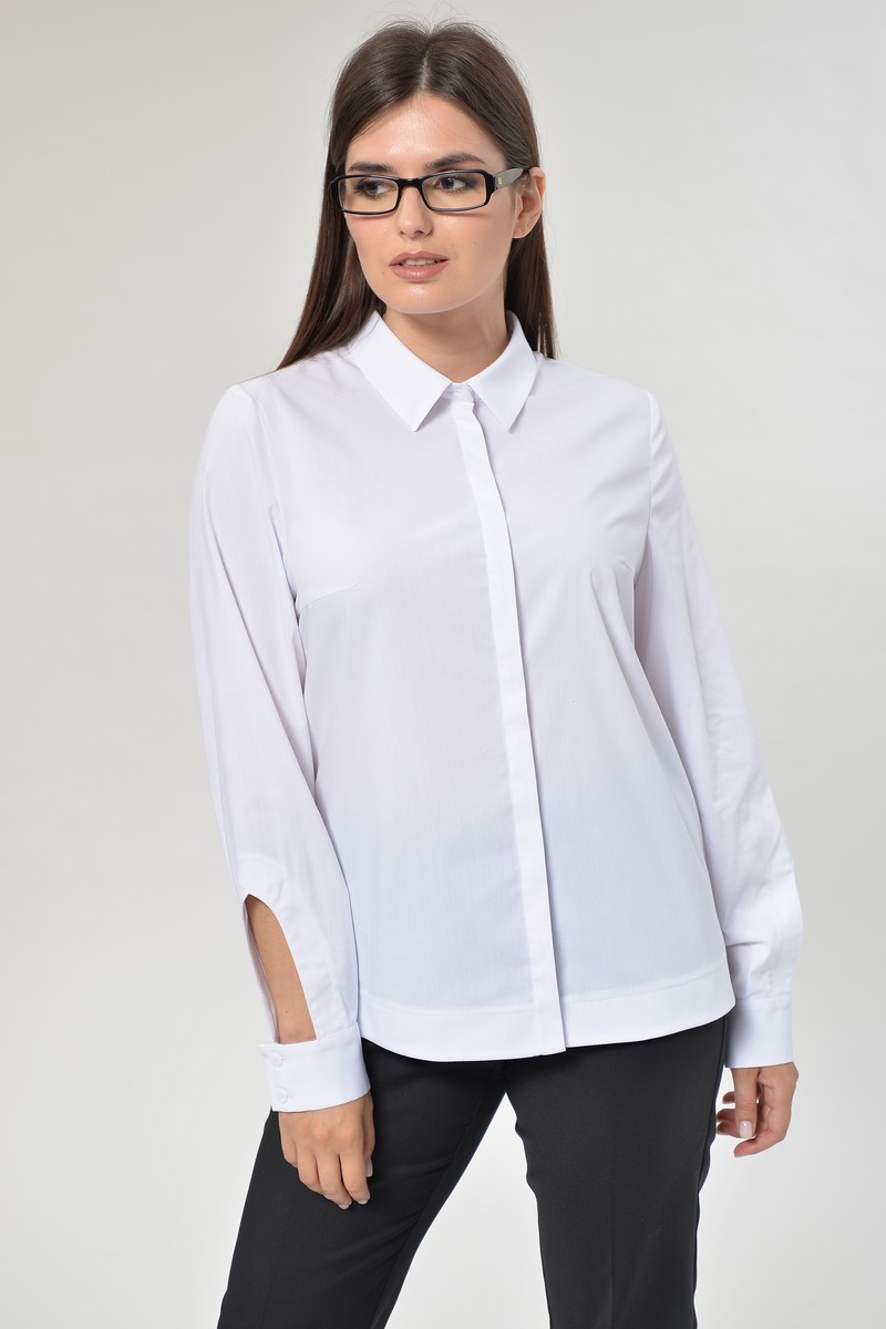 Свободная блузка с вырезами на рукавах, белая