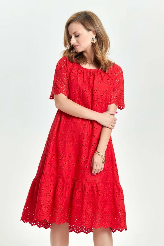 Свободное платье из хлопкового шитья, красное