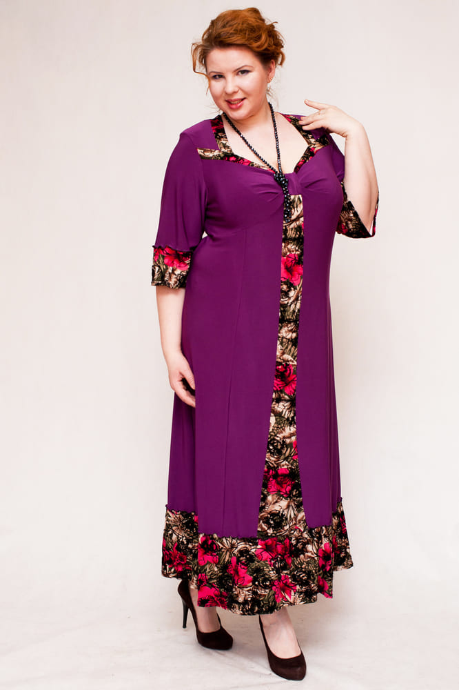 Длинное платье с принтованной отделкой, фиолетовое
