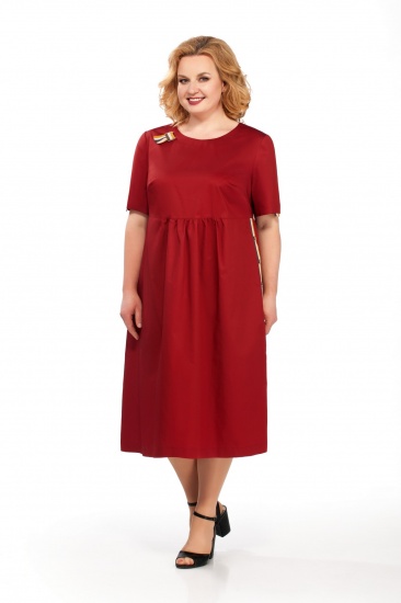 Красное платье с декоративной шнуровкой сзади