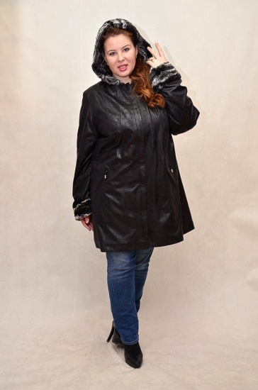 Куртка из эко-кожи, утеплённая мехом, черная