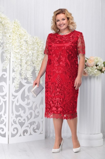 Гипюровое платье с цветочным узором на подкладке, красное
