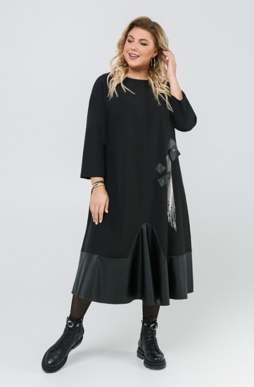 Платье с фигурным кожаным воланом и декором, черное
