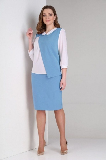 Комплект из юбки и оригинальной блузки, голубой