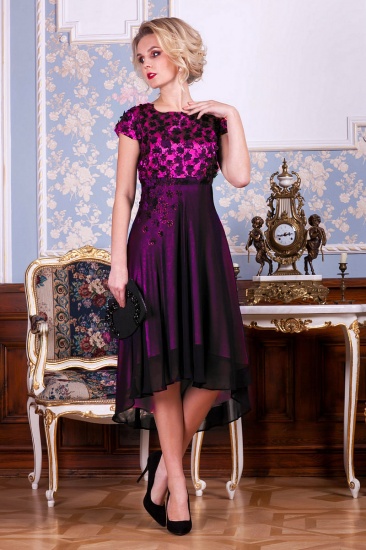 Платье с коротким рукавом и асимметричным низом, черное с розовым