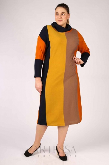 Прямое трикотажное платье в полоску с разрезами, оранжевое