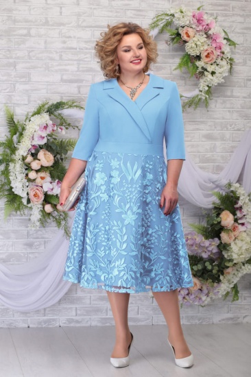 Платье с расклешенной гипюровой юбкой, голубое