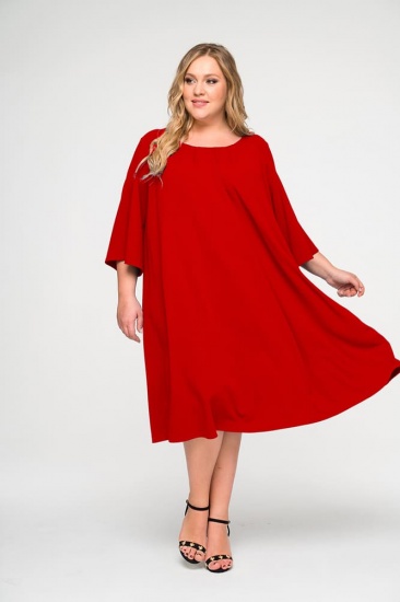 Свободное платье со складками у горловины, красное
