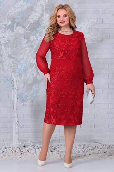 Платье с наложением гипюра и шифоновым рукавом, красное