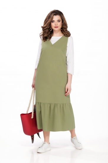 Комплект из зеленого сарафана и кружевной белой блузы