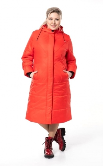Пальто с горизонтальной стежкой и капюшоном, красное