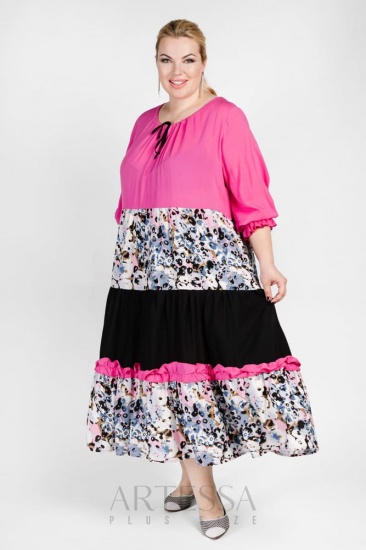 Длинное платье с коротким широким рукавом, розовое