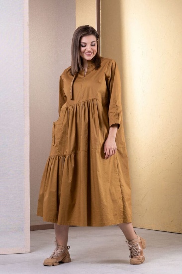Расклешенное платье с диагональными подрезами, коричневое