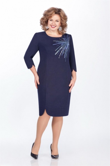 Трикотажное платье с дизайнерской вышивкой, темно-синее